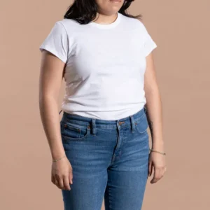 Sort t shirt til kvinder